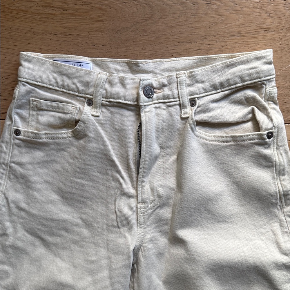 Gap High Rise Stride Wide-Leg Jeans in Pebble - Picture 7 of 10